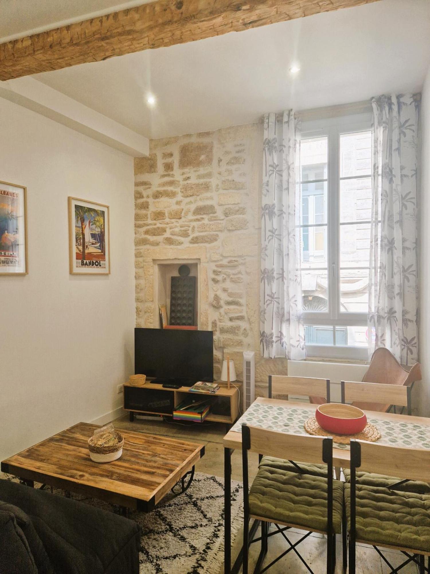 Appartement Cosy Dans Le Centre Historique مونبيلييه المظهر الخارجي الصورة